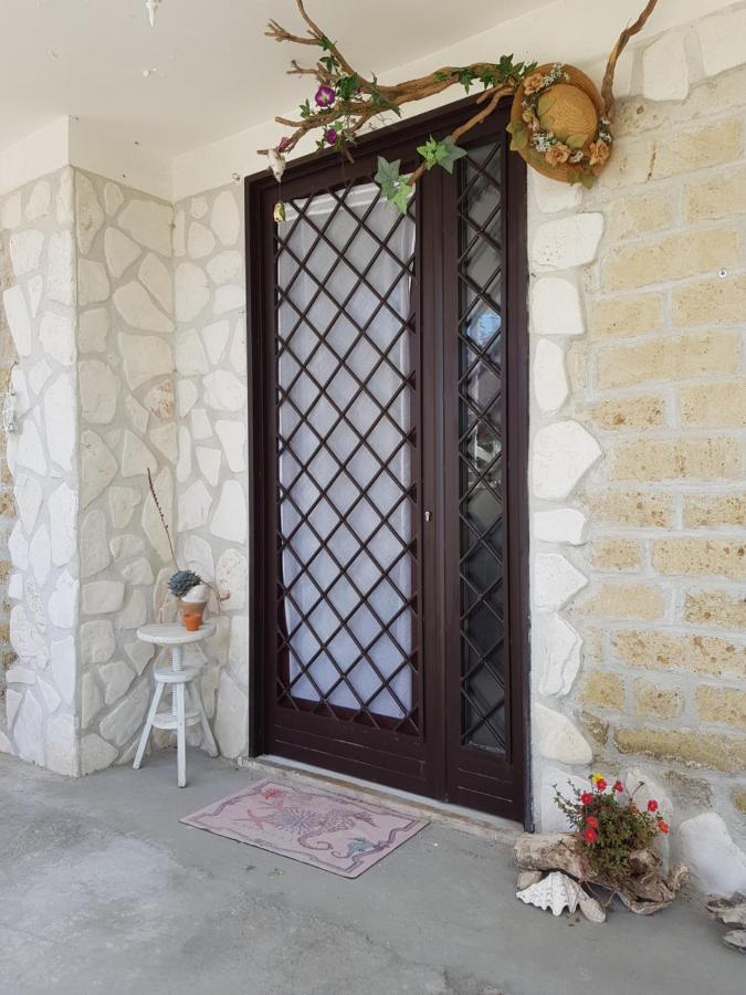 Mari En Bed & Breakfast Castel Volturno Luaran gambar