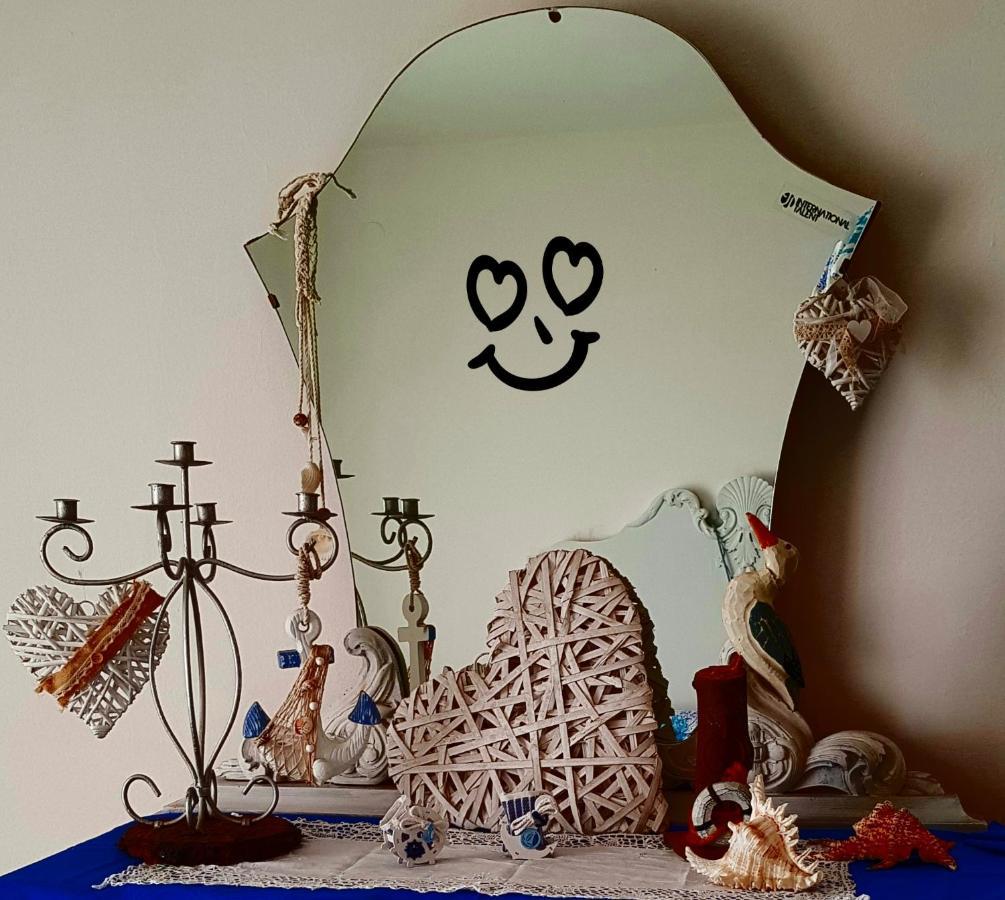 Mari En Bed & Breakfast Castel Volturno Luaran gambar